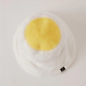 Lazy Oaf Bucket Hat White NEW